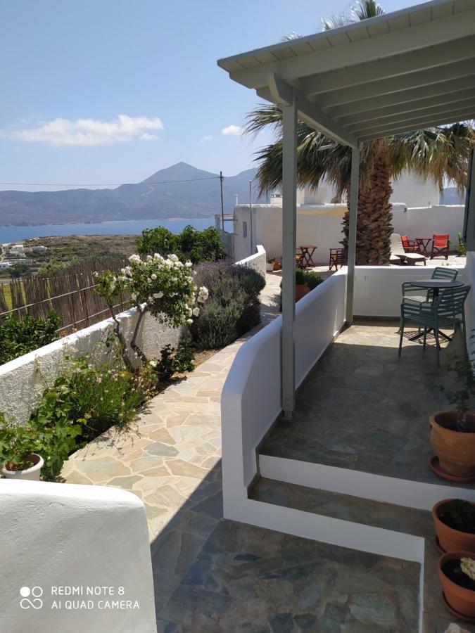 Chaido * Plaka (Milos)