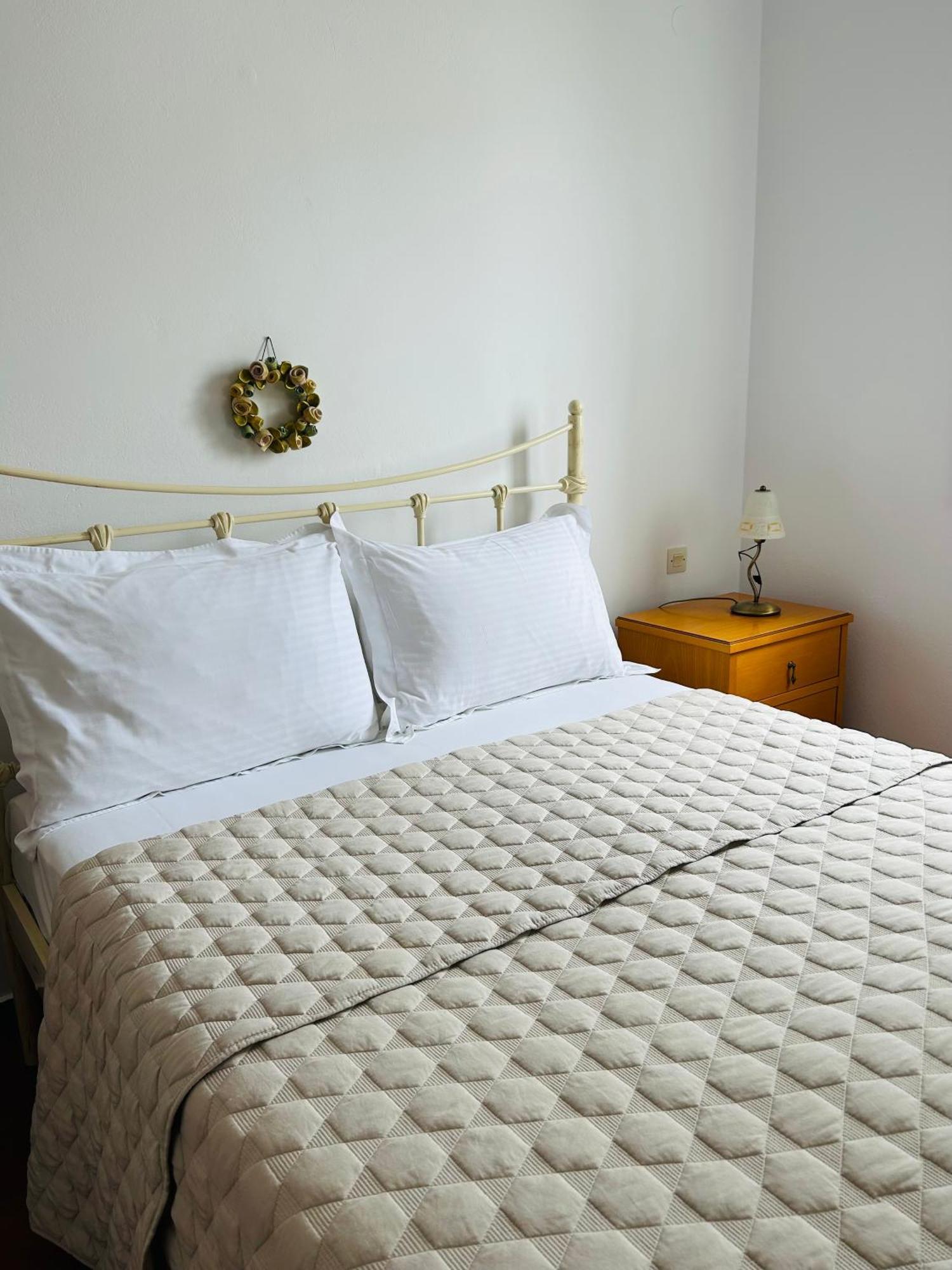 Chaido Apartment Plaka (Milos)