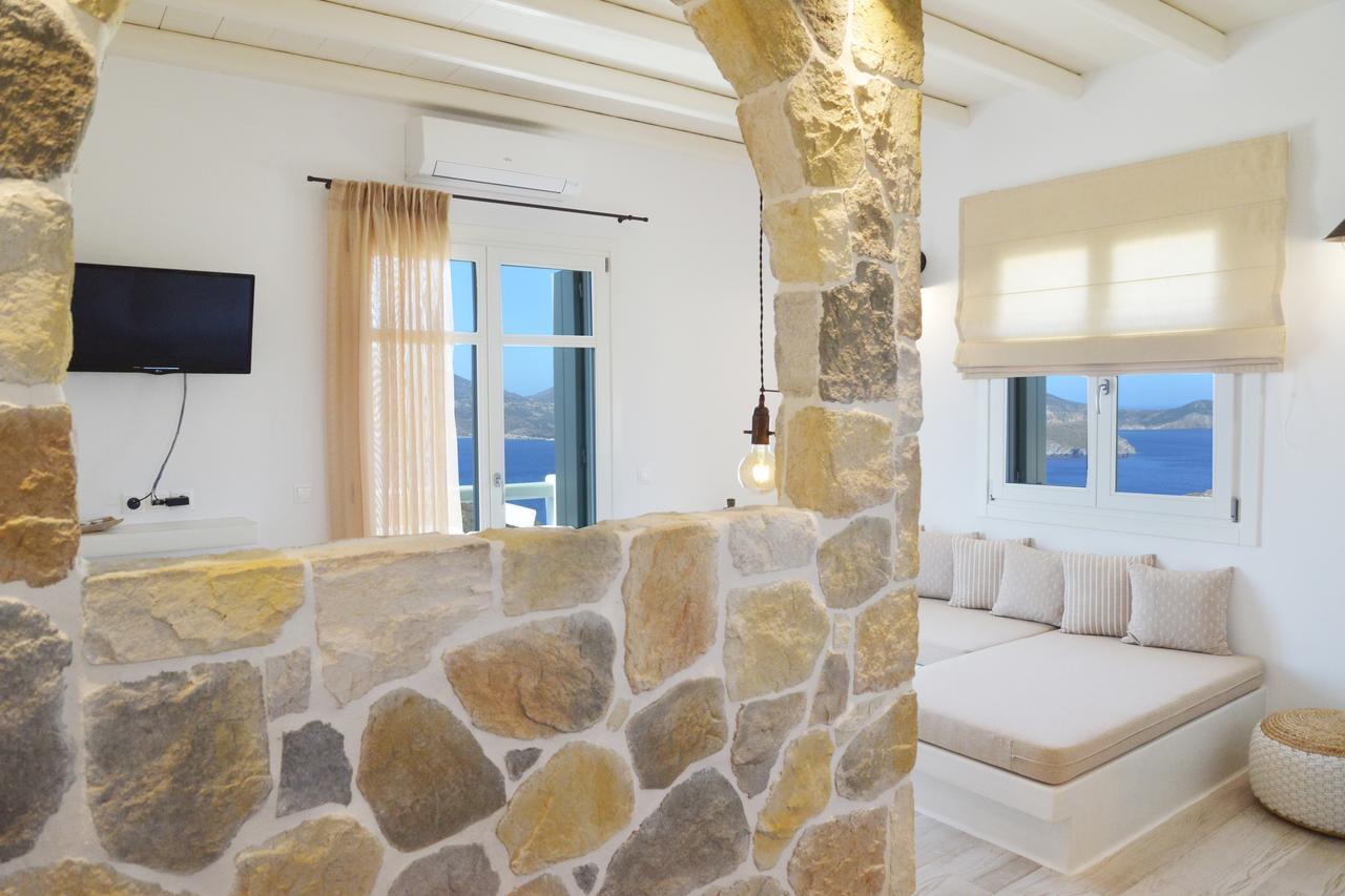 Chaido Plaka (Milos)
