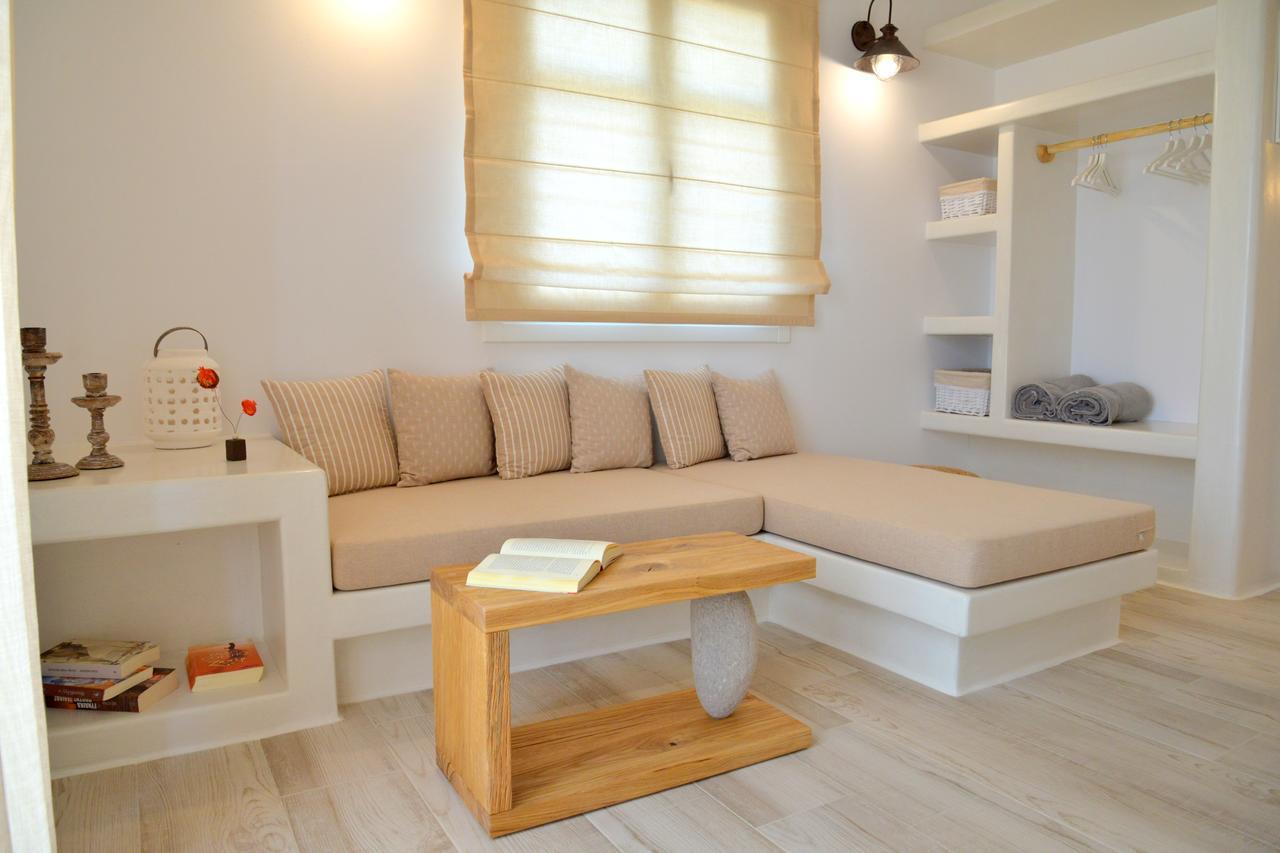 Chaido Plaka (Milos)